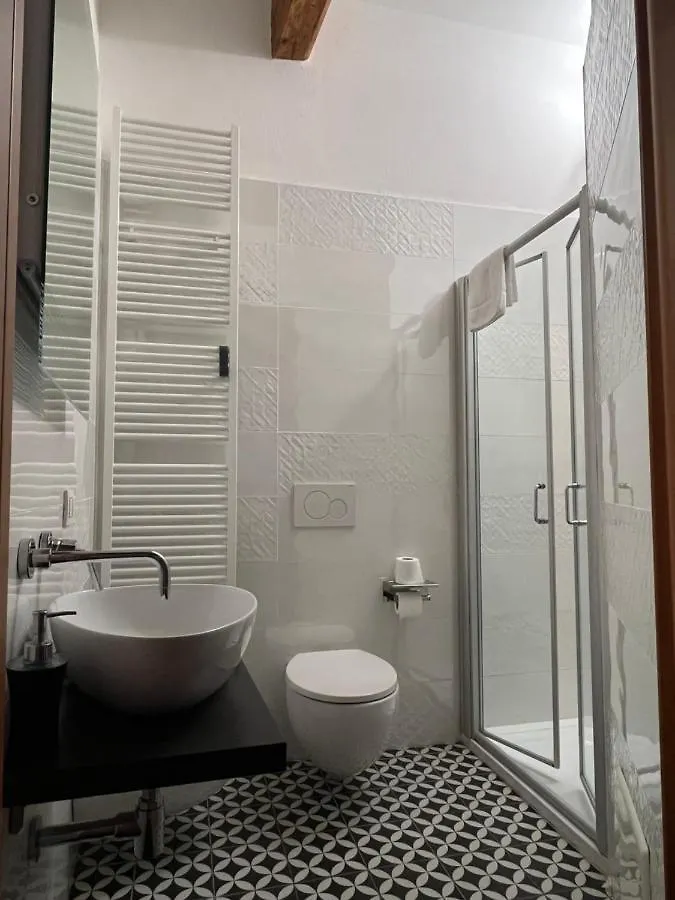 Residenza Montecchi Apartman Verona 0*,